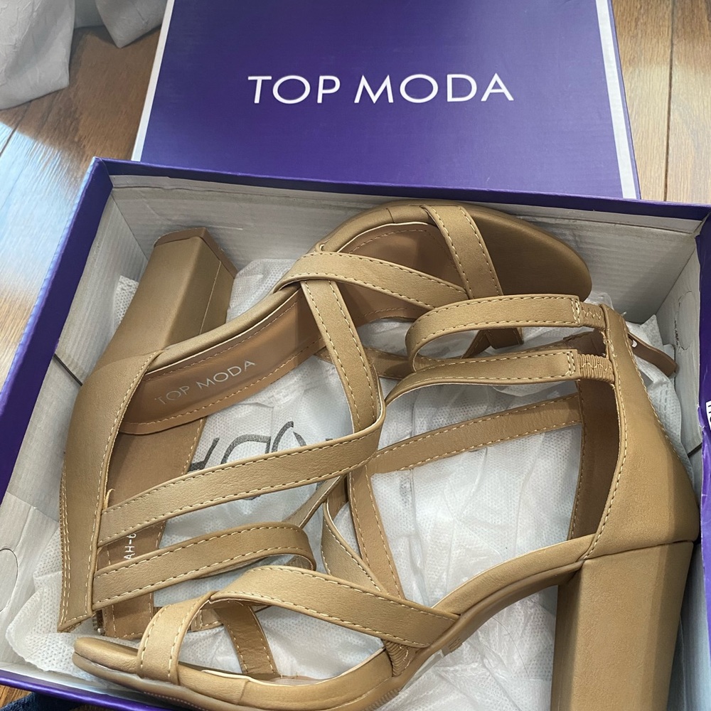 Block Heels - Picture 2 of 2